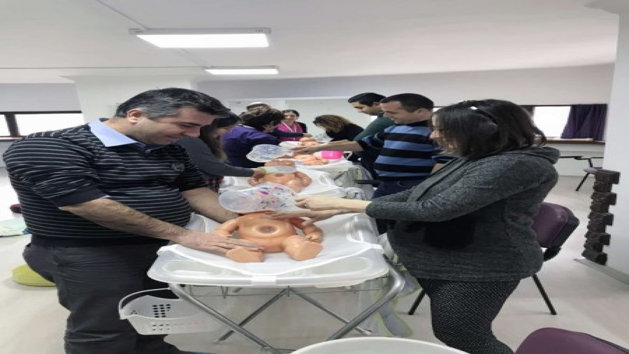 Gebe Okulu'nda Babalara Eğitim