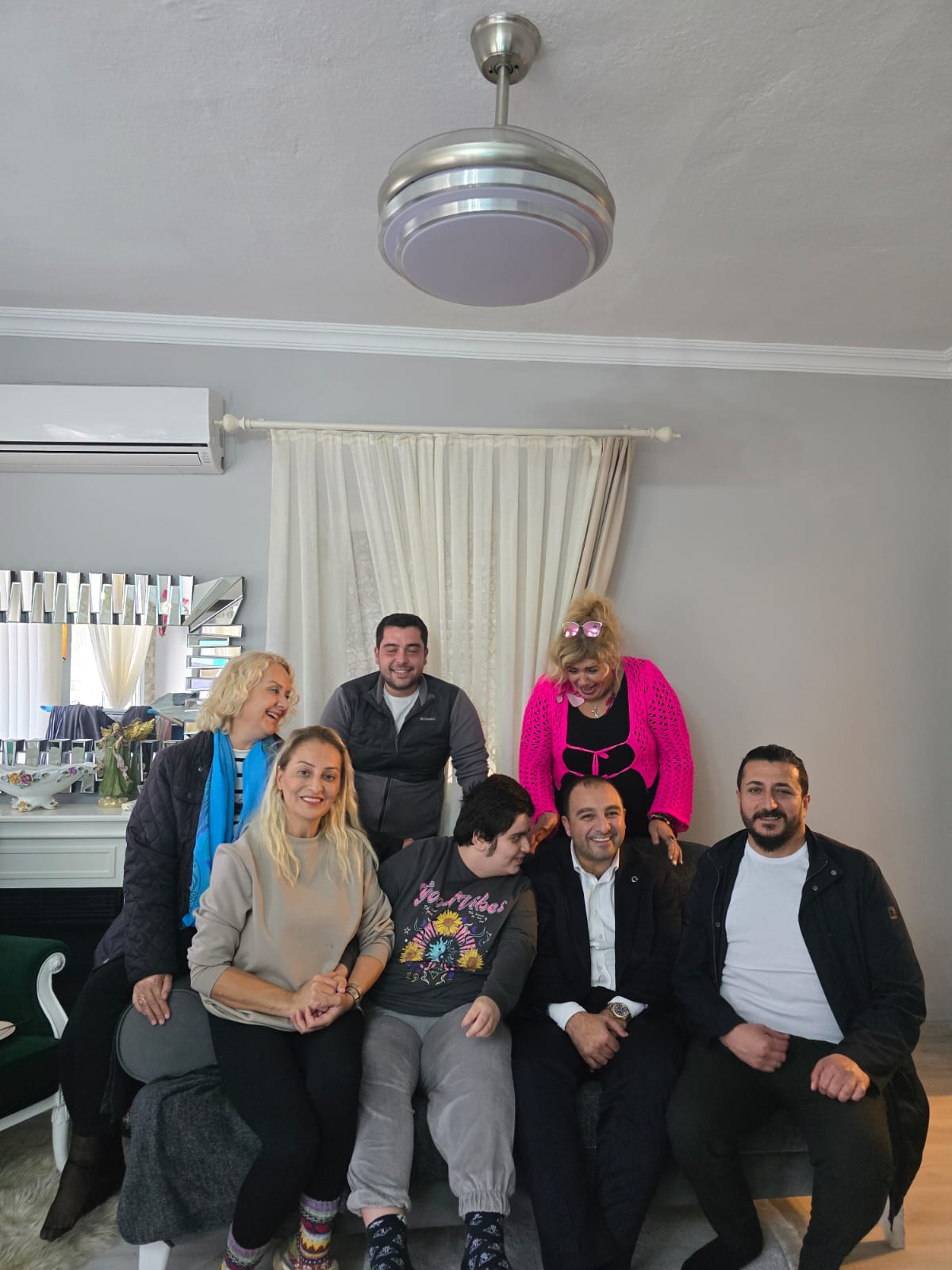 AK Parti Bodrum İlçe Başkanı Yıldız'dan  engellilere ziyaret