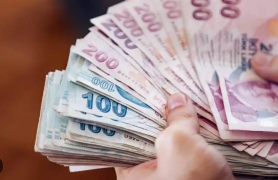 Emeklilere 1500 TL maddi yardım! Akşam saatlerinde açıklandı