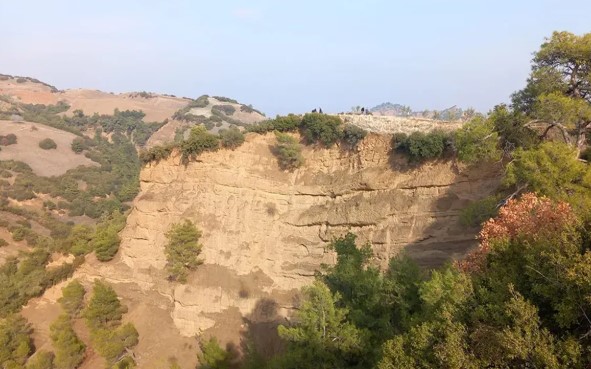 Kayıp olarak aranıyordu! Uçurumda ölü bulundu