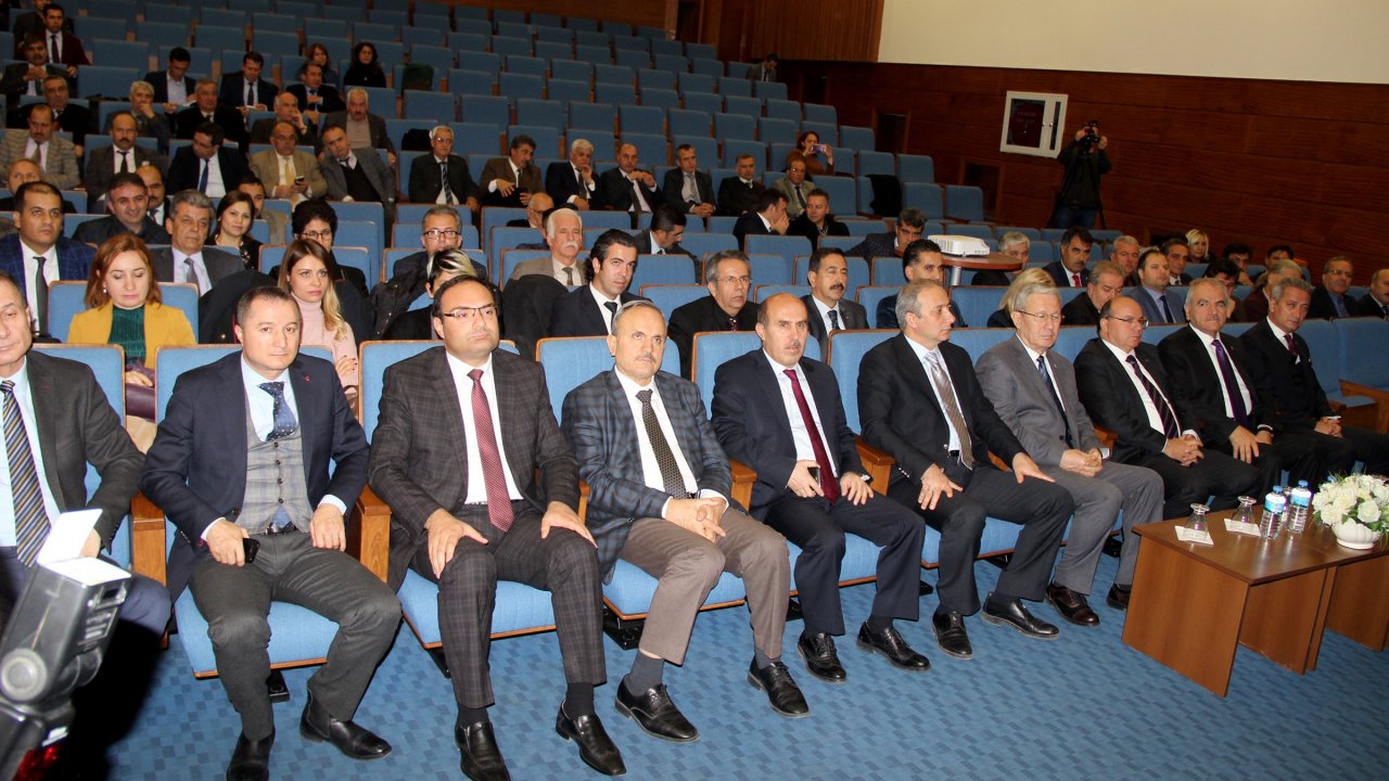 Vali Çiçek: ‘Gerçek laboratuvar sahadır’