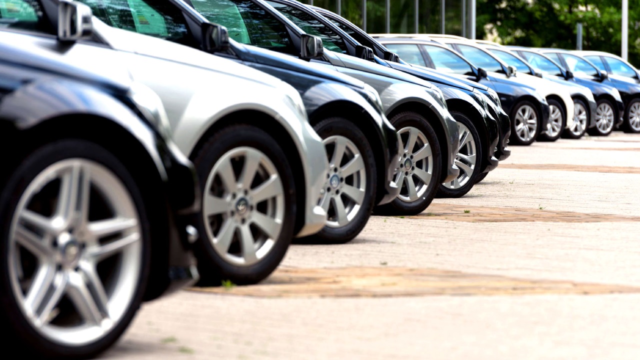 ÖTV'siz araba şansı: Elinizde bu yaşın üzerinde araba varsa hemen başvurun