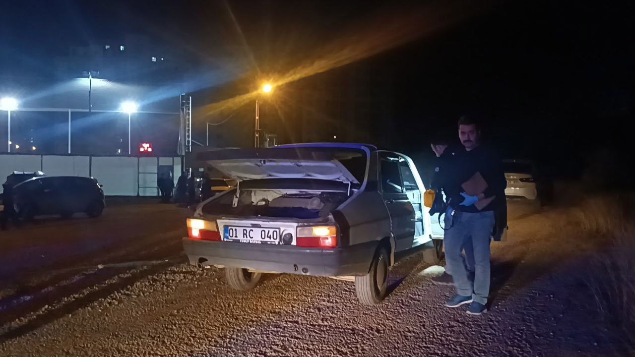 ESKİ SEVGİLİ DEHŞET SAÇTI: 1 KİŞİ YARALANDI