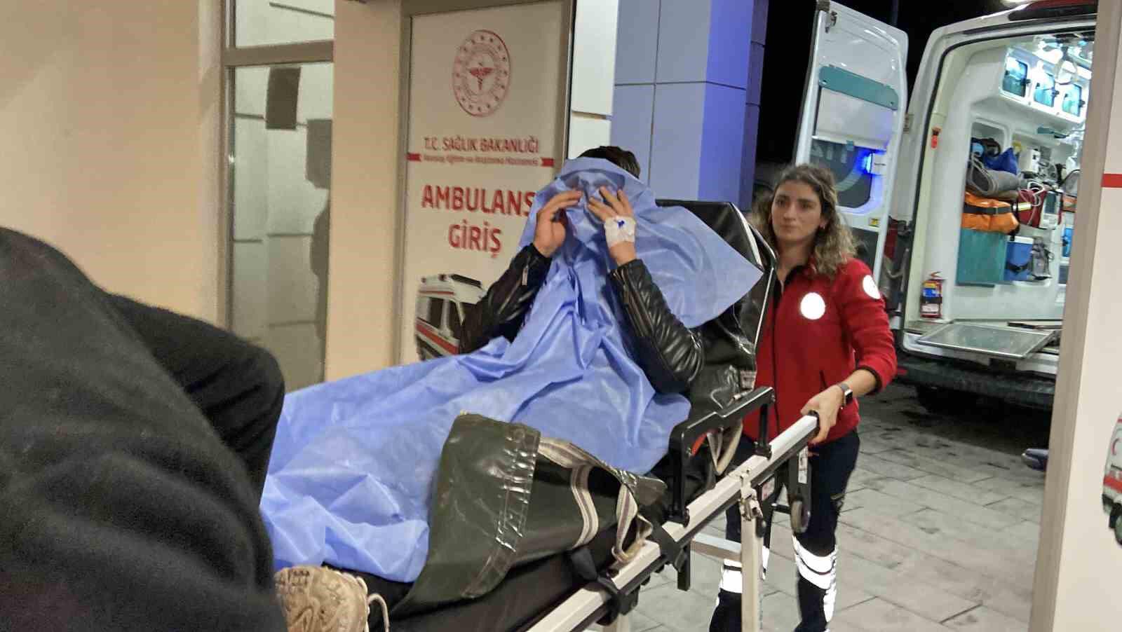 LAF ATMA KAVGASI KAN DÖKTÜ