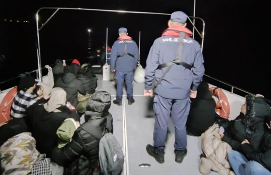 Datça’da 4’ü çocuk 21 kişi yakalandı