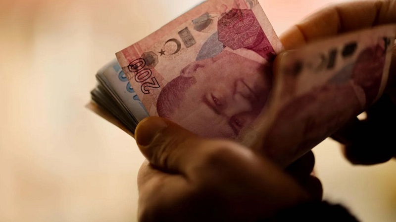 Kısa süre için geçerli: Bankaya bu parayı getiren 12 bin lira faiz alacak