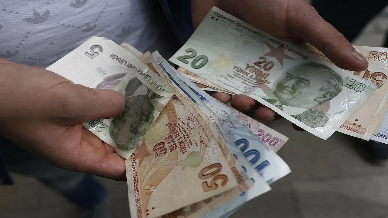 Halkbank'tan 4 bin lira kararı: Paranızı geri alabilirsiniz