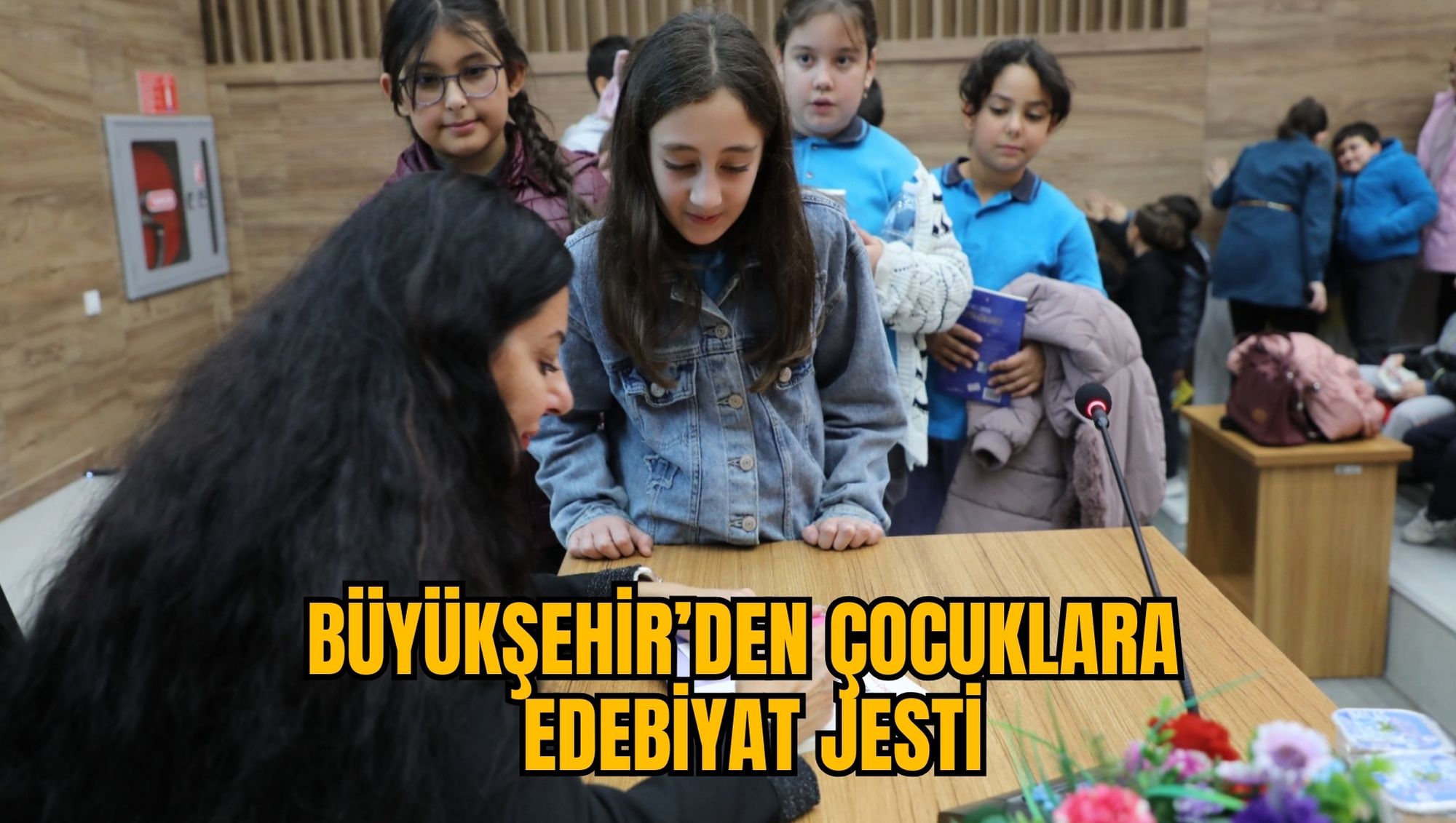 BÜYÜKŞEHİR’DEN ÇOCUKLARA EDEBİYAT JESTİ