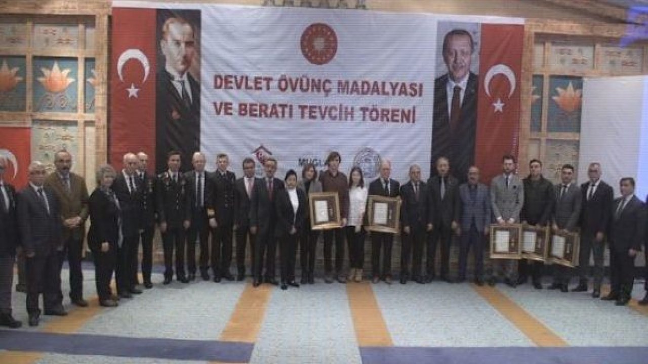 Gazi polisler onurlandırıldı