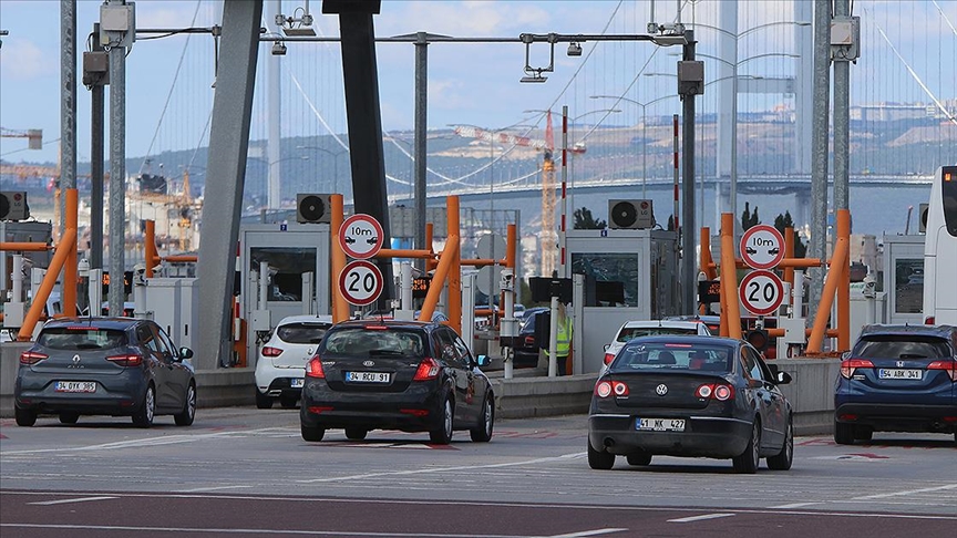 Sürücüleri Zorlayacak Karar: Otoyol ve Köprü Geçiş Ücretlerine Zam