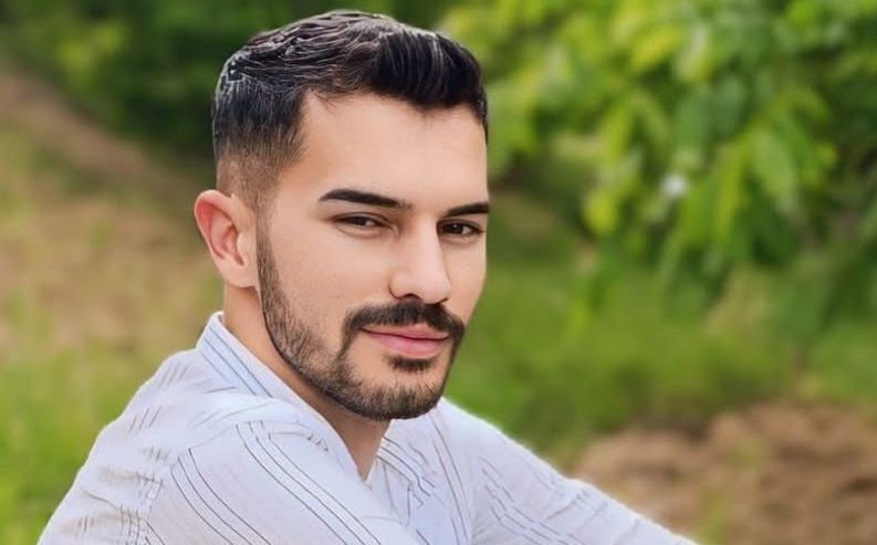 Kamyon Şarampole Yuvarlandı, Sürücü Canından Oldu