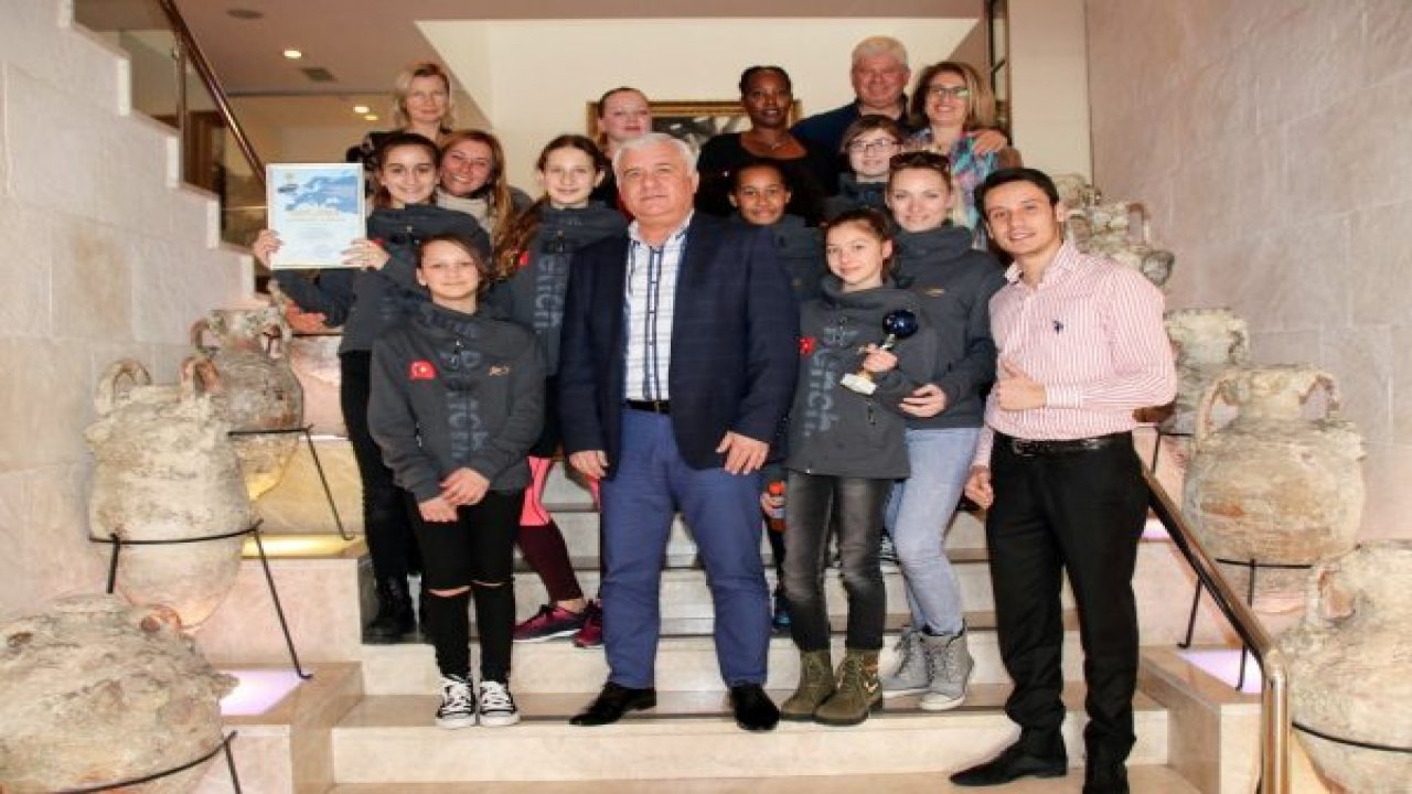 SeaShine Dans Akademi’den ziyaret