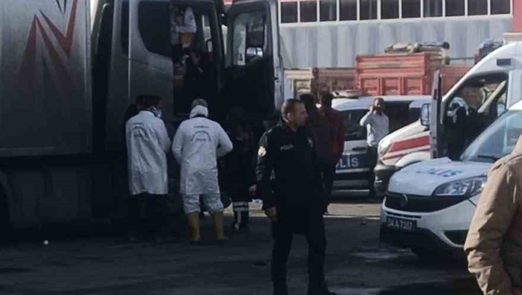 Tır Kabininde Asılı Halde Cansız Bedeni Bulundu