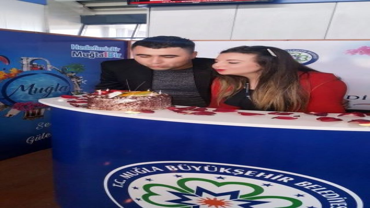 Sürpriz evlilik teklifi