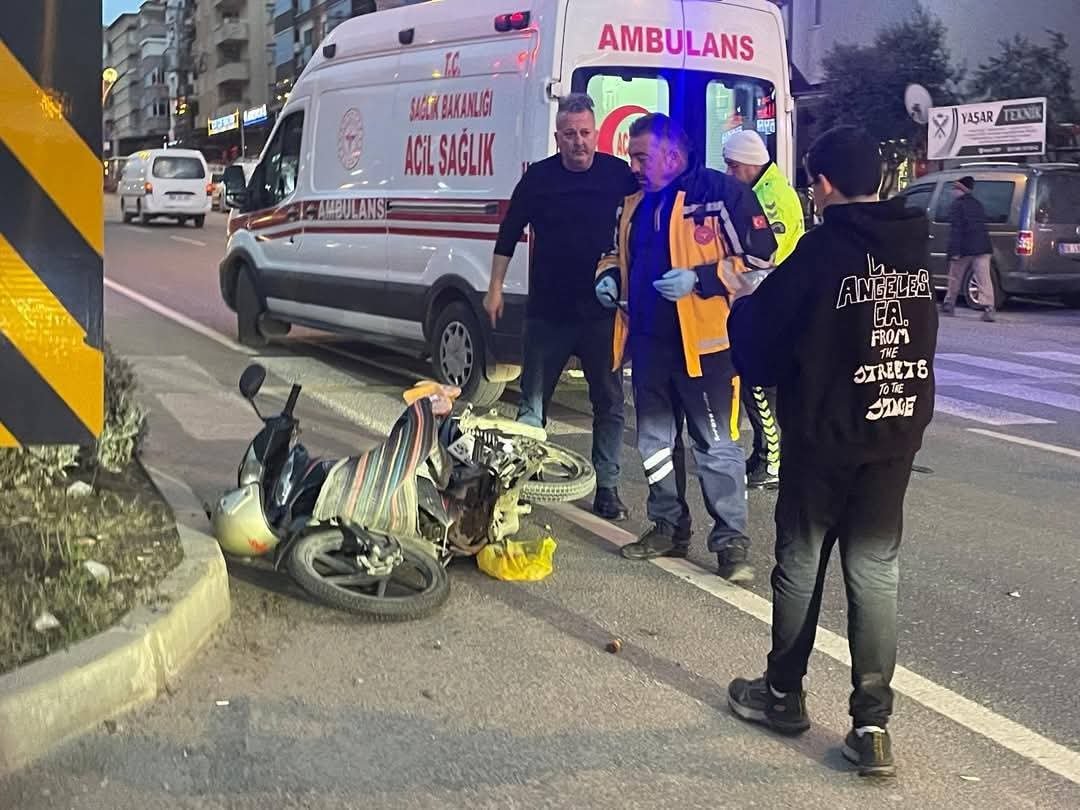 Yatağan'da Trafik Kazası: Motosiklet ve Araç Çarpıştı