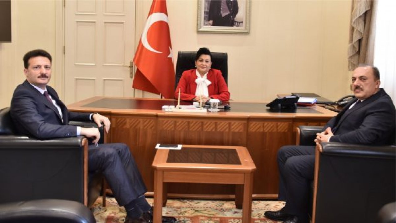 Rafting Federasyonu Başkanı Fikret Yardımcı Vali Civelek’i ziyaret etti