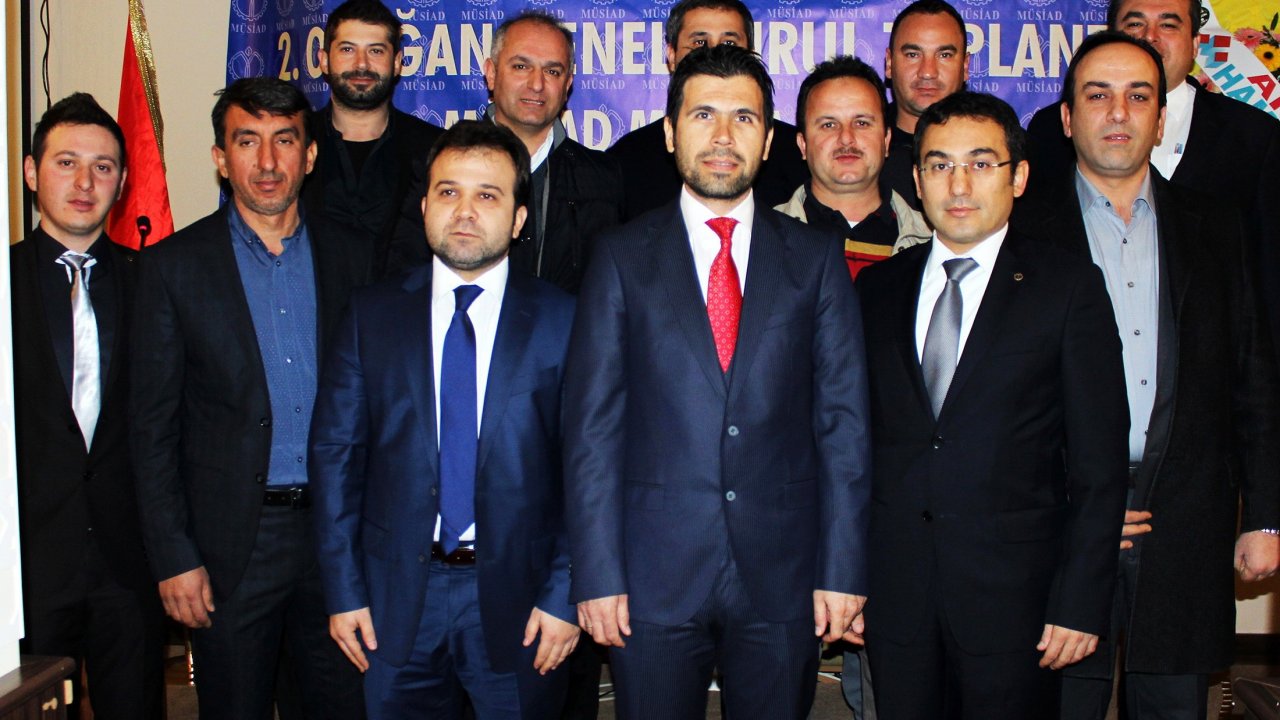 Akdeniz’den TL kampanyasına destek çağrısı