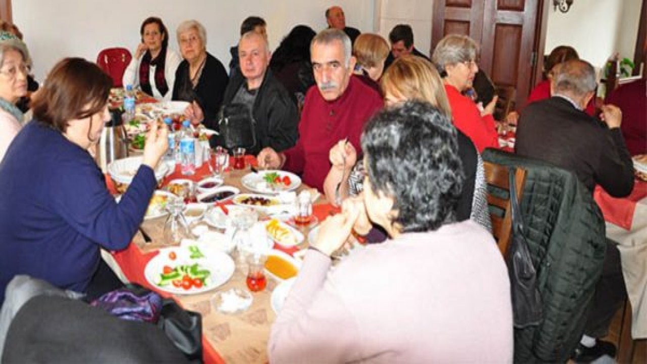 50 yıl sonra buluştular