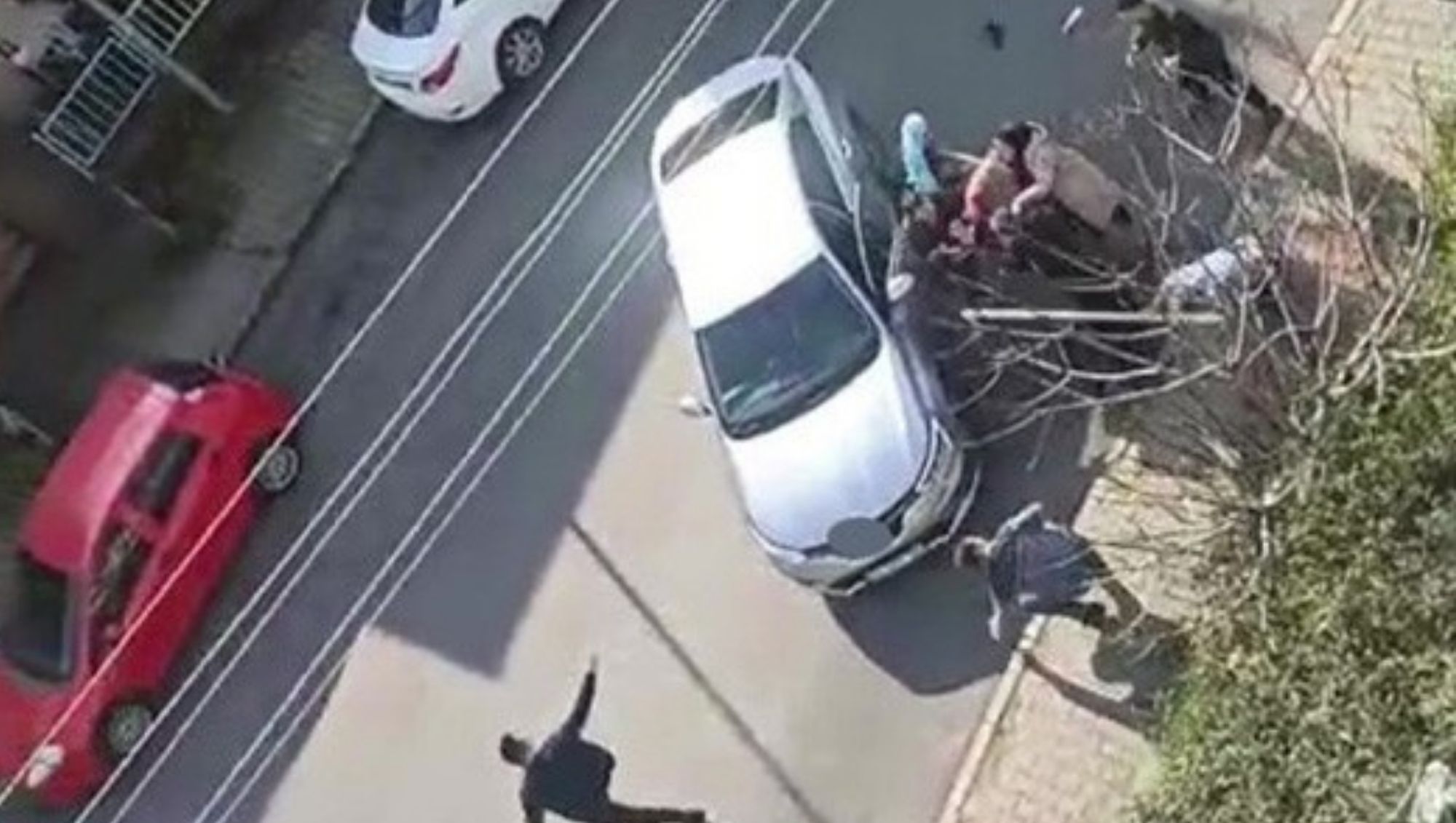 Boşandığı Eşini Sokak Ortasında Bıçakladı