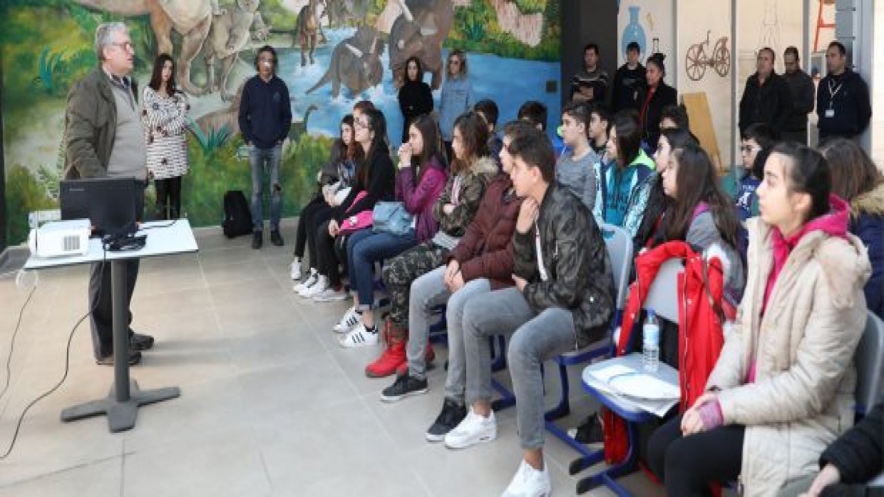 Çocuklara Deprem Bilinci Kazandırılıyor