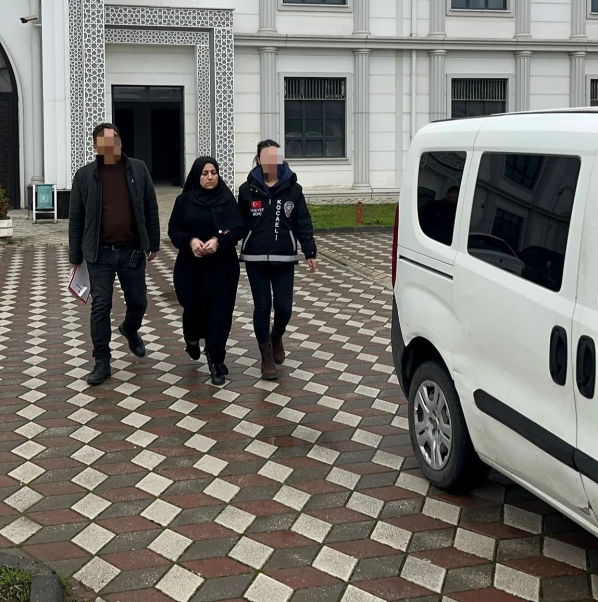 Kocasını Öldüren 5 Çocuk Annesi Kadın Tutuklandı