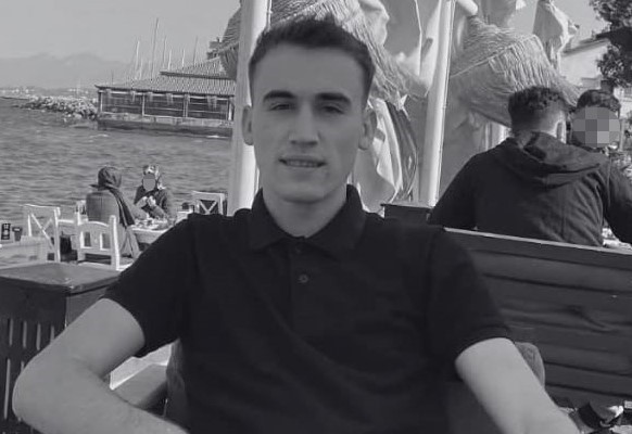 Trafik Kazası Lise Öğrencisinin Sonu Oldu