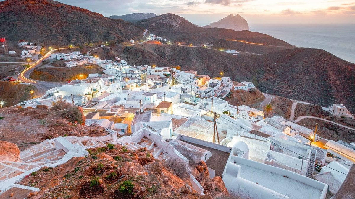 SON DAKİKA:Ege'de  Artan Depremler Nedeniyle 3 Adada OHAL İlan Edildi