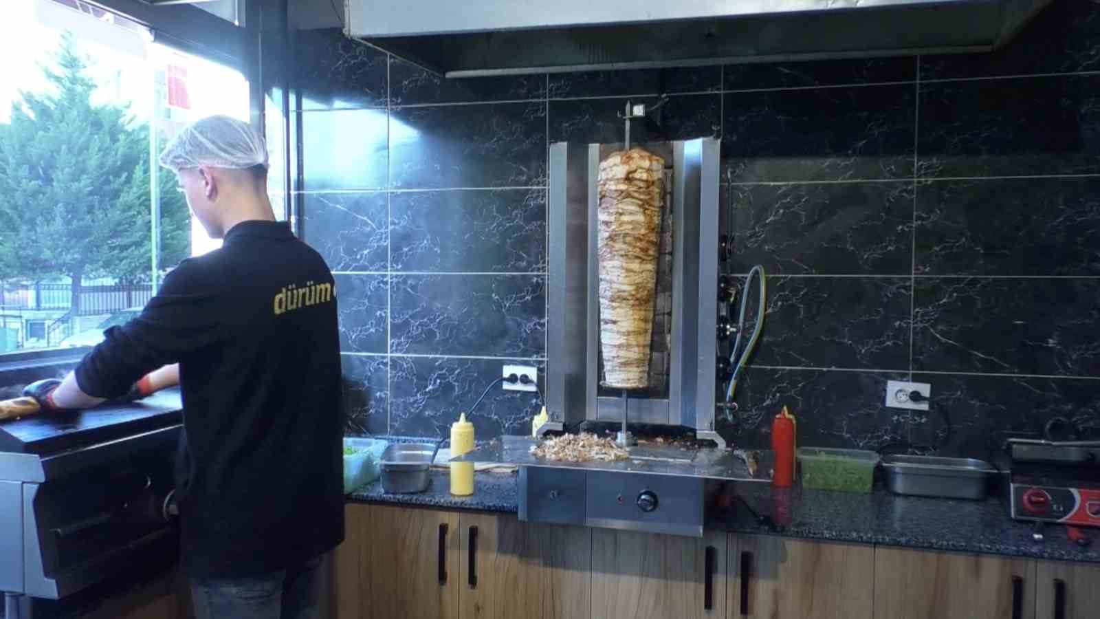 Ruhsatsız Evde Döner Yapıp Sattılar