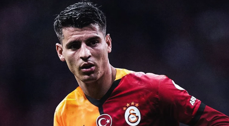 Galatasaray Oyuncusundan Kötü Haber Geldi!