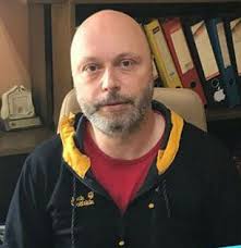 Ünlü Gazeteci Evinde Ölü Olarak Bulundu