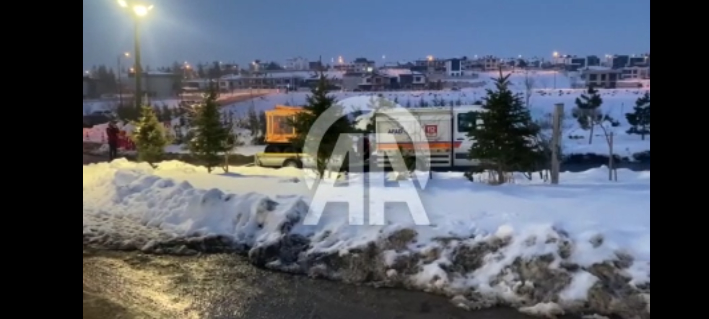 Dağda mahsur kalan 4 Kişi AFAD Tarafından Kurtarıldı