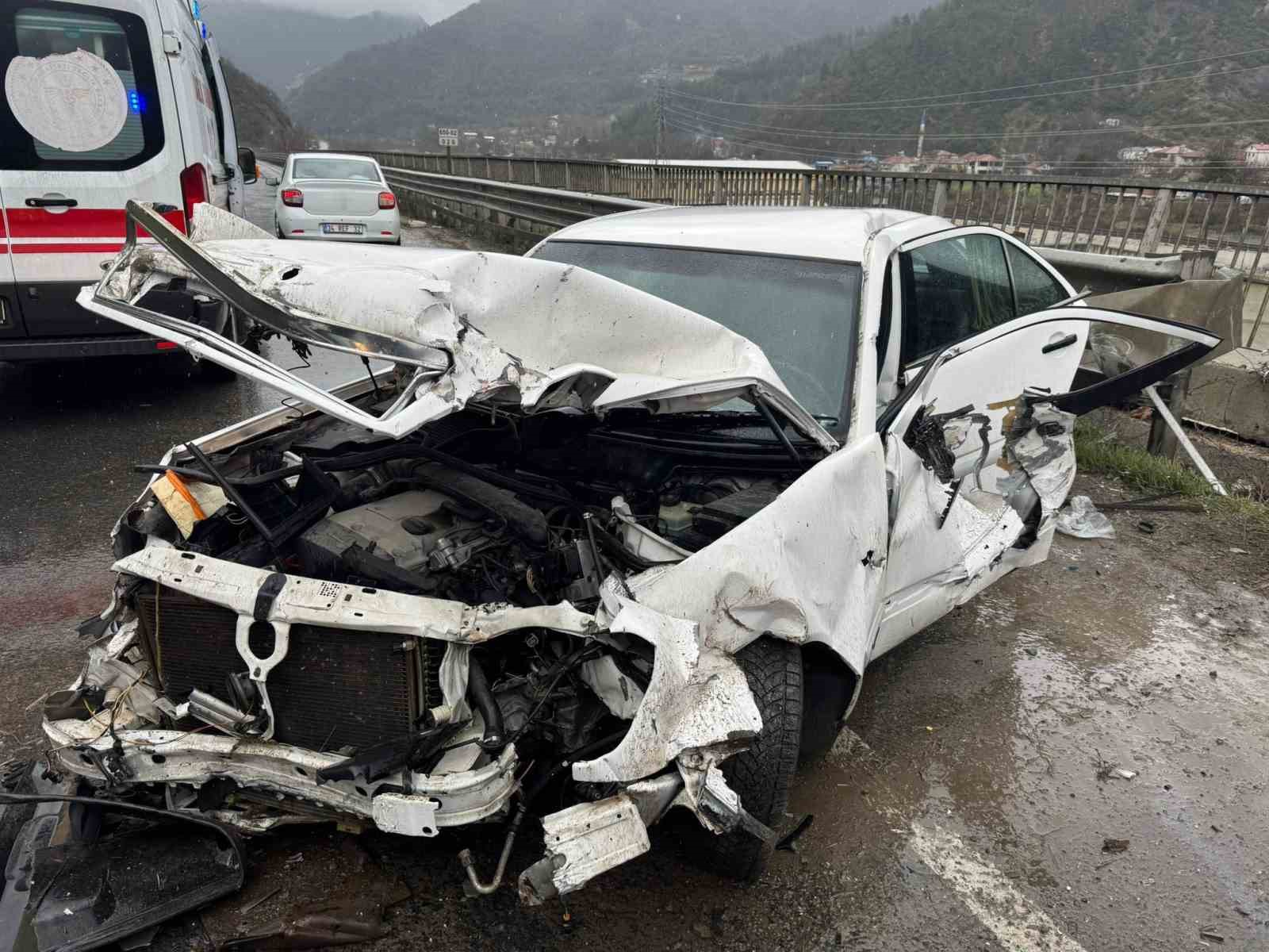 Feci Kaza Yaşlı Çifti Birbirinden Ayırdı
