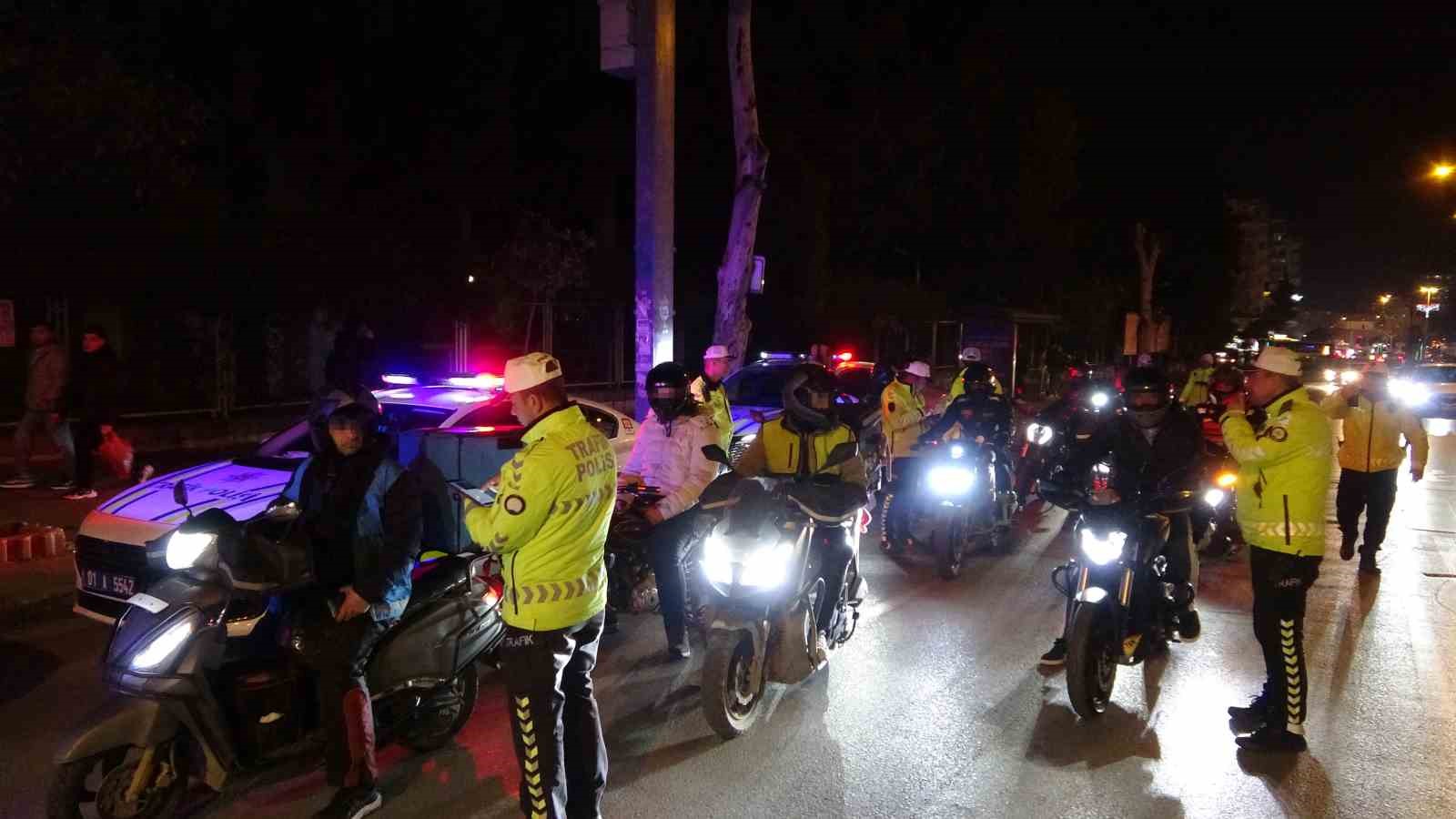 Motosikletlilere ceza yağmuru