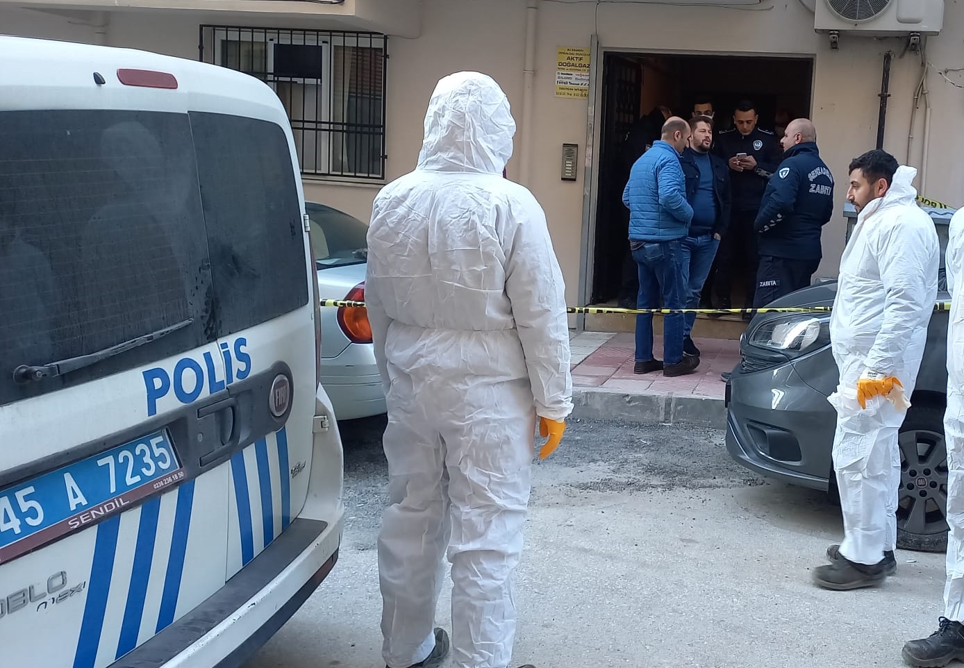 Çöp Dolu Evinde Ölü Olarak Bulundu