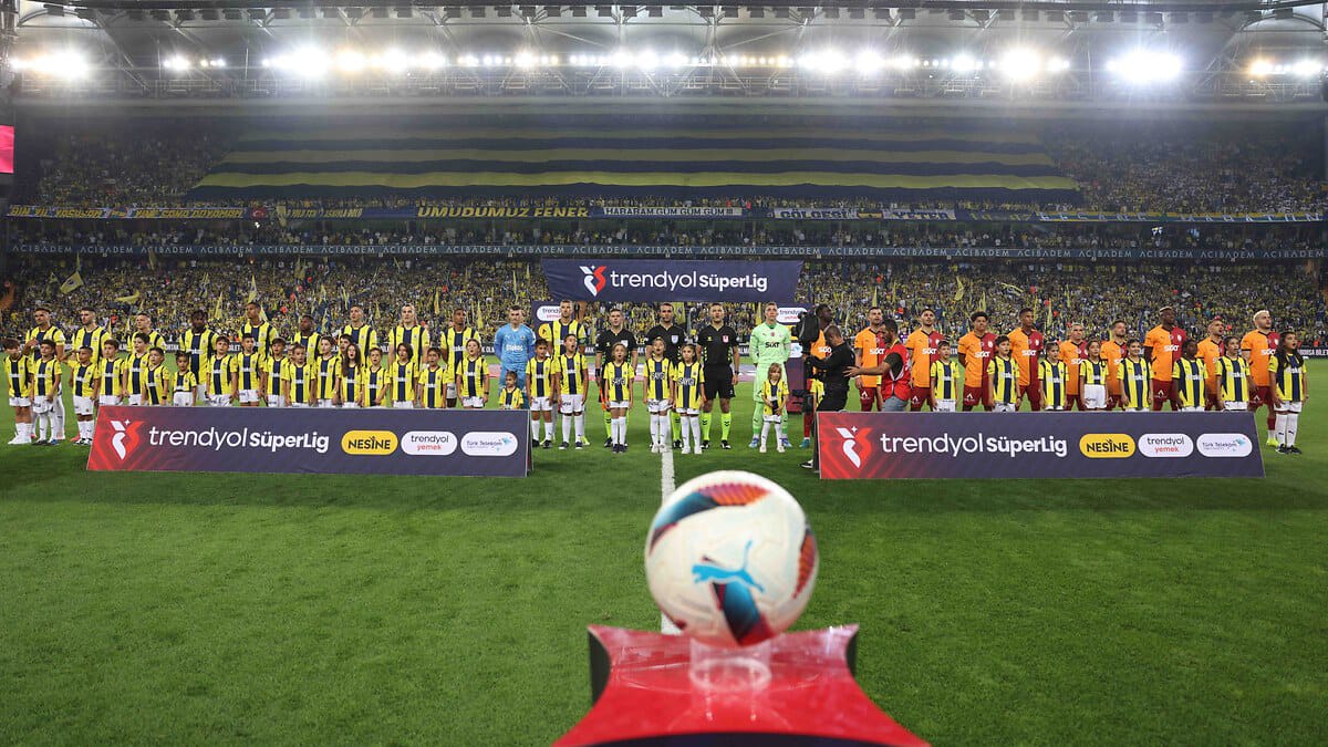 Galatasaray-Fenerbahçe Derbisinde Heyecan Dorukta: 17 İsim İlk Kez Derbide