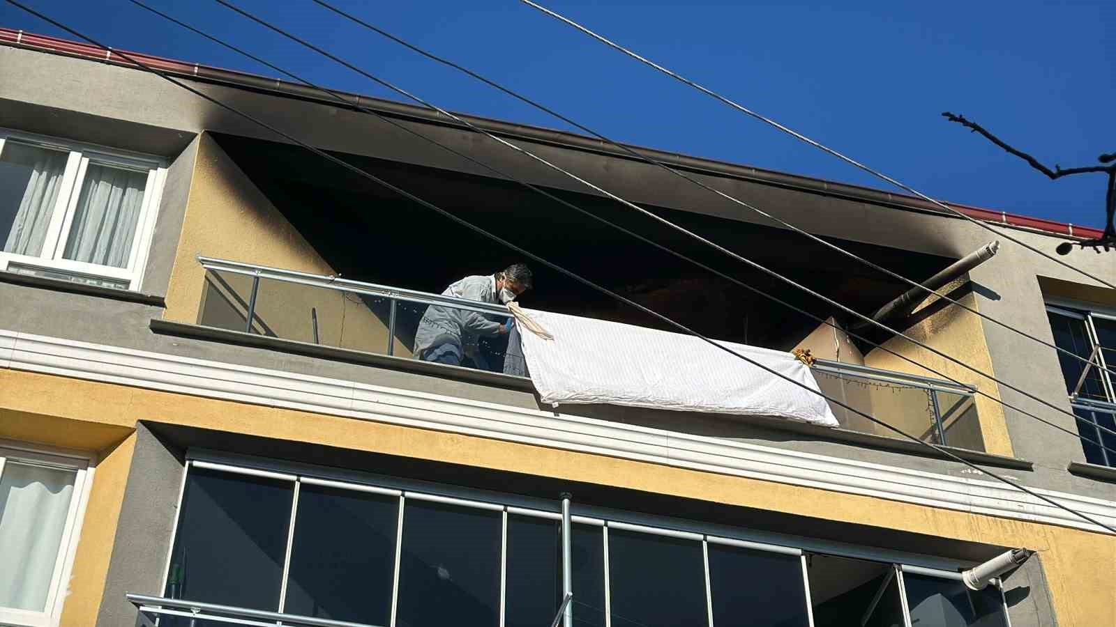 Alevler İçinde Kalarak Can Verdi