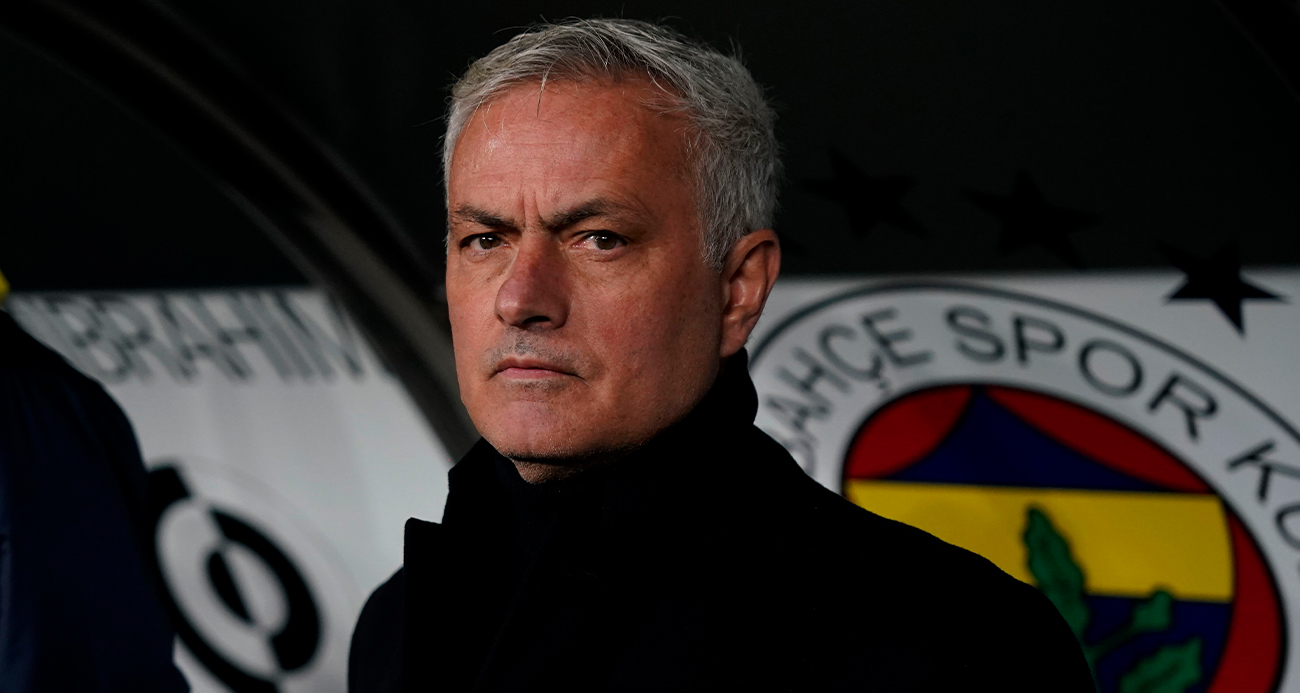 Fenerbahçe Teknik Direktörü'nden Derbide 2 Değişiklik