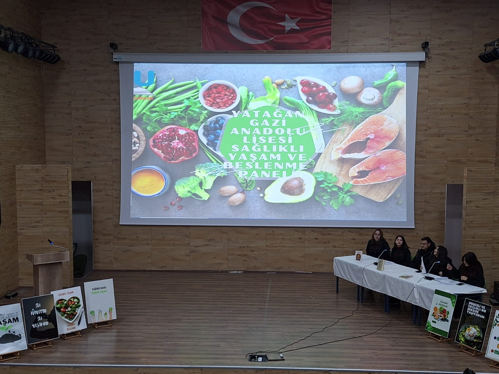 Yatağan’da “Sağlıklı Yaşam ve Beslenme” Paneli Düzenlendi