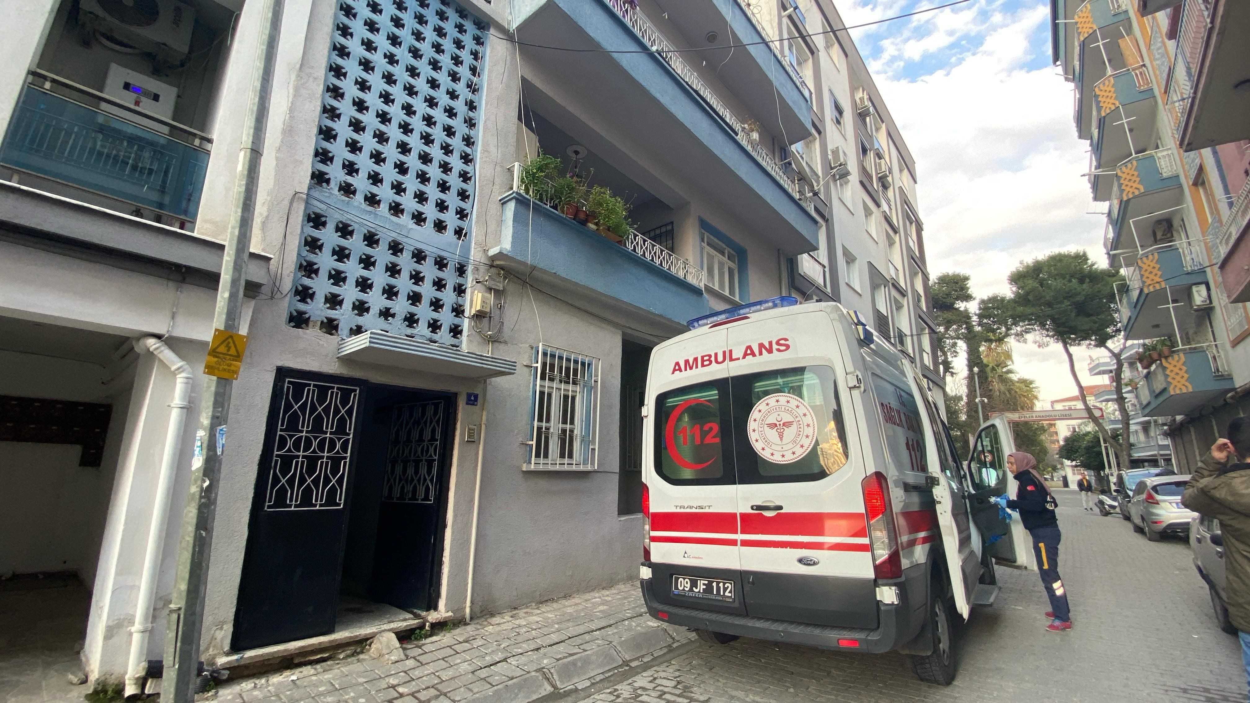 Çatı Katından Gelen Kötü Koku Acı Gerçeği Ortaya Çıkardı