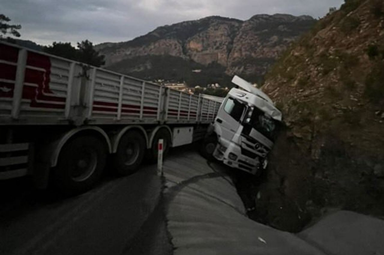 Fethiye’de Tır Kazası