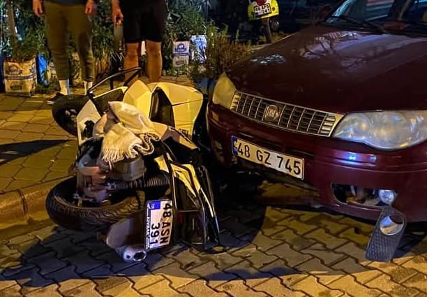 Fethiye'de Trafik Kazasında Ağır Yaralanan Genç Kız Yaşam Savaşını Kaybetti