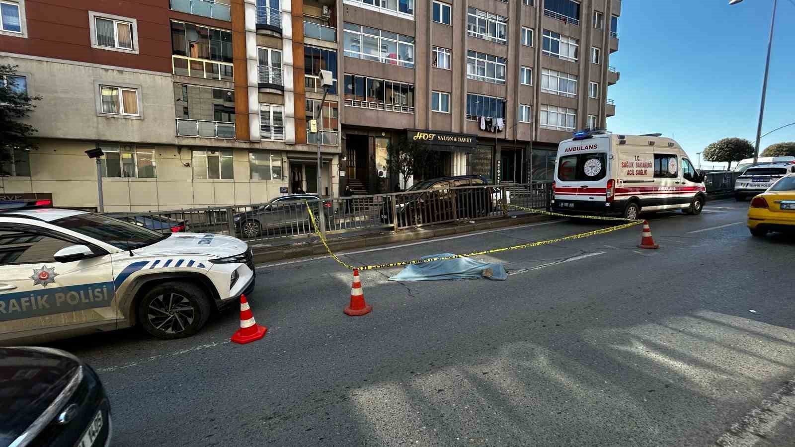 Sürücü Yayaya Çarpıp Kaçtı: 1 Ölü