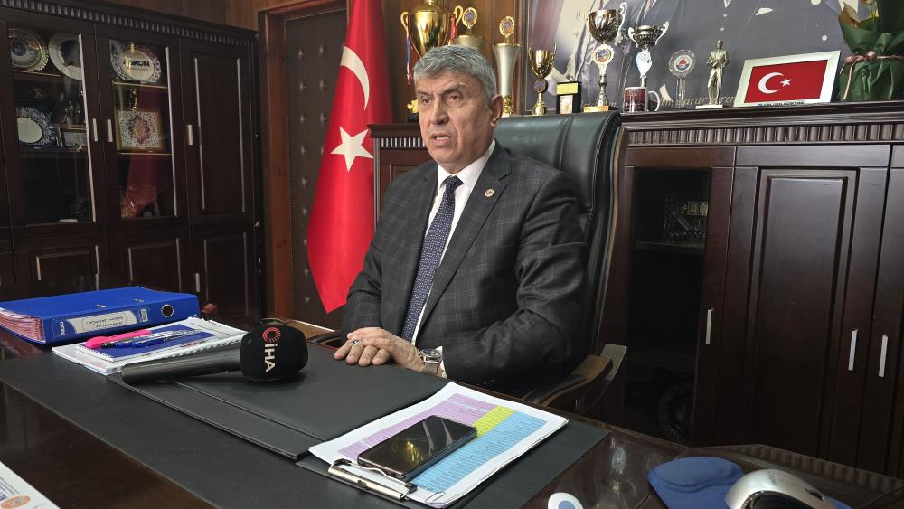 19 Yıl Makam Şoförlüğü Yaptı: 27 Yıl Hizmet Ettiği Belediyeye Başkan Seçildi