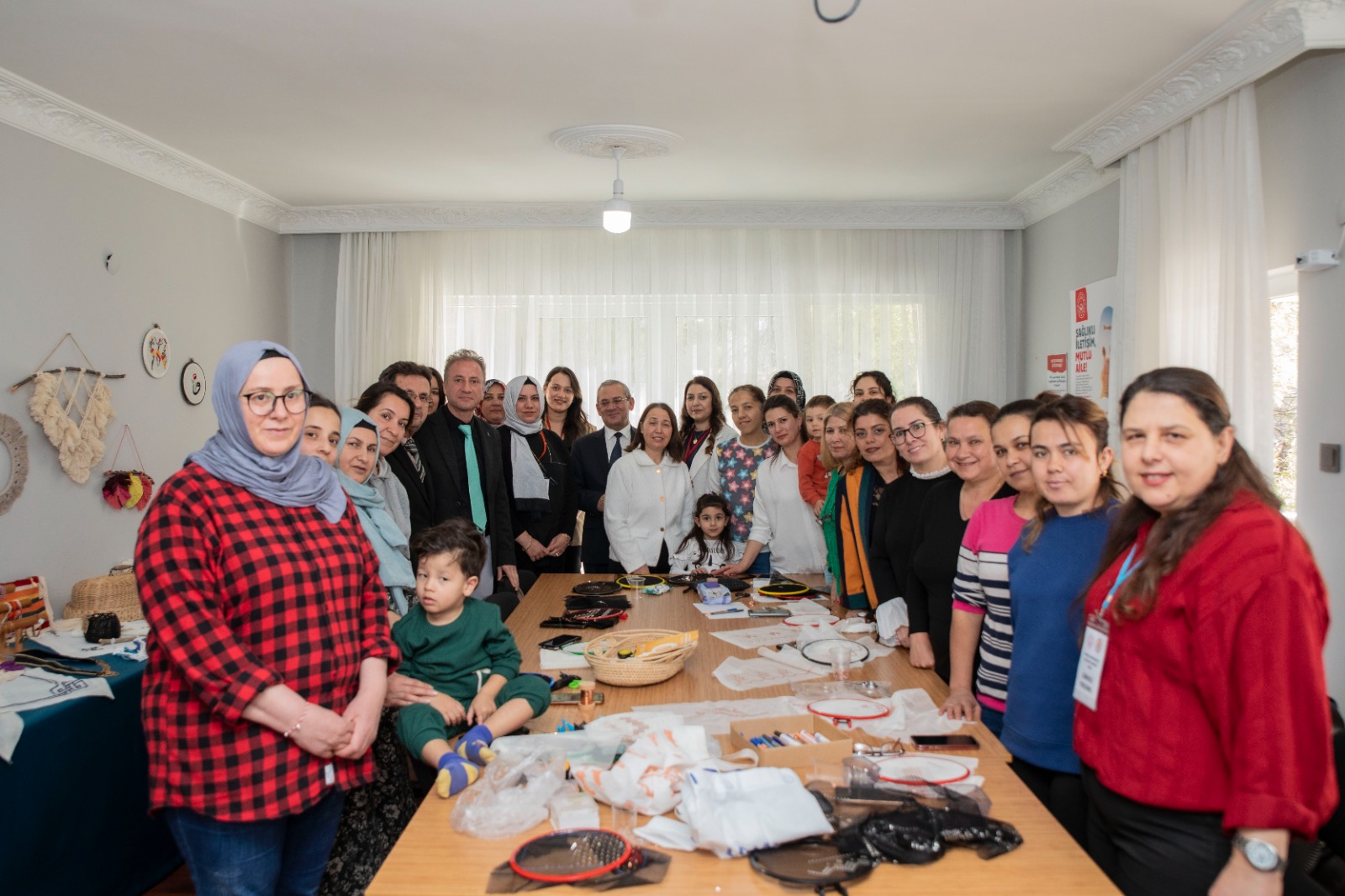 Kaymakam Eriş'ten Adem'e 8 Mart Dünya Kadınlar Günü Ziyareti