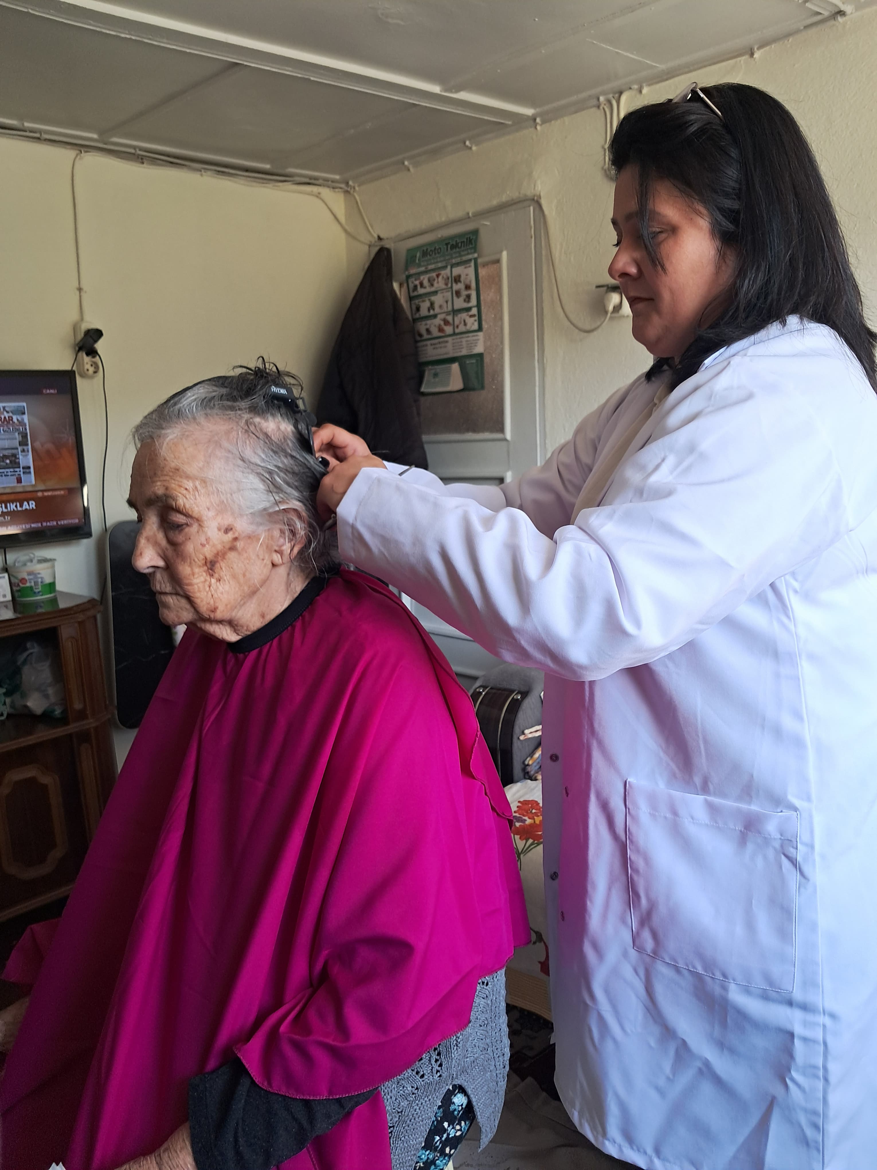 Ula Belediyesi, 8 Mart Dünya Kadınlar Günü'nde Büyüklerimize Anlamlı Etkinlik