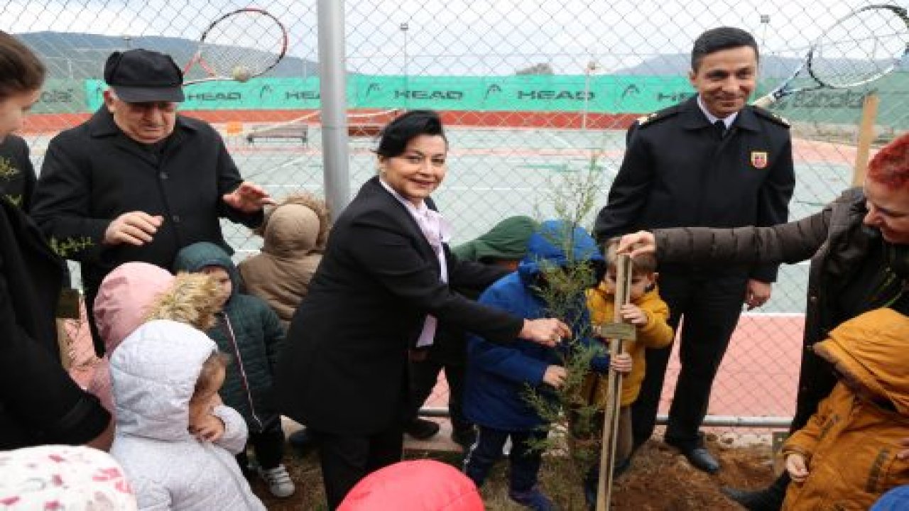 Muğla TEK Kolejinden Fidan Projesi