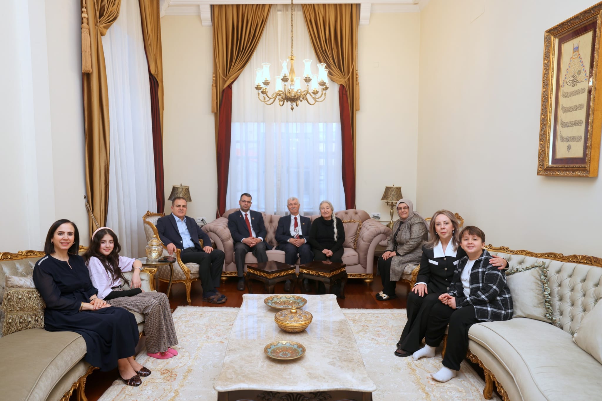 Muğla Valisi Akbıyık, Şehit Yakınları ile Valilik Konutunda İftarda Buluştu