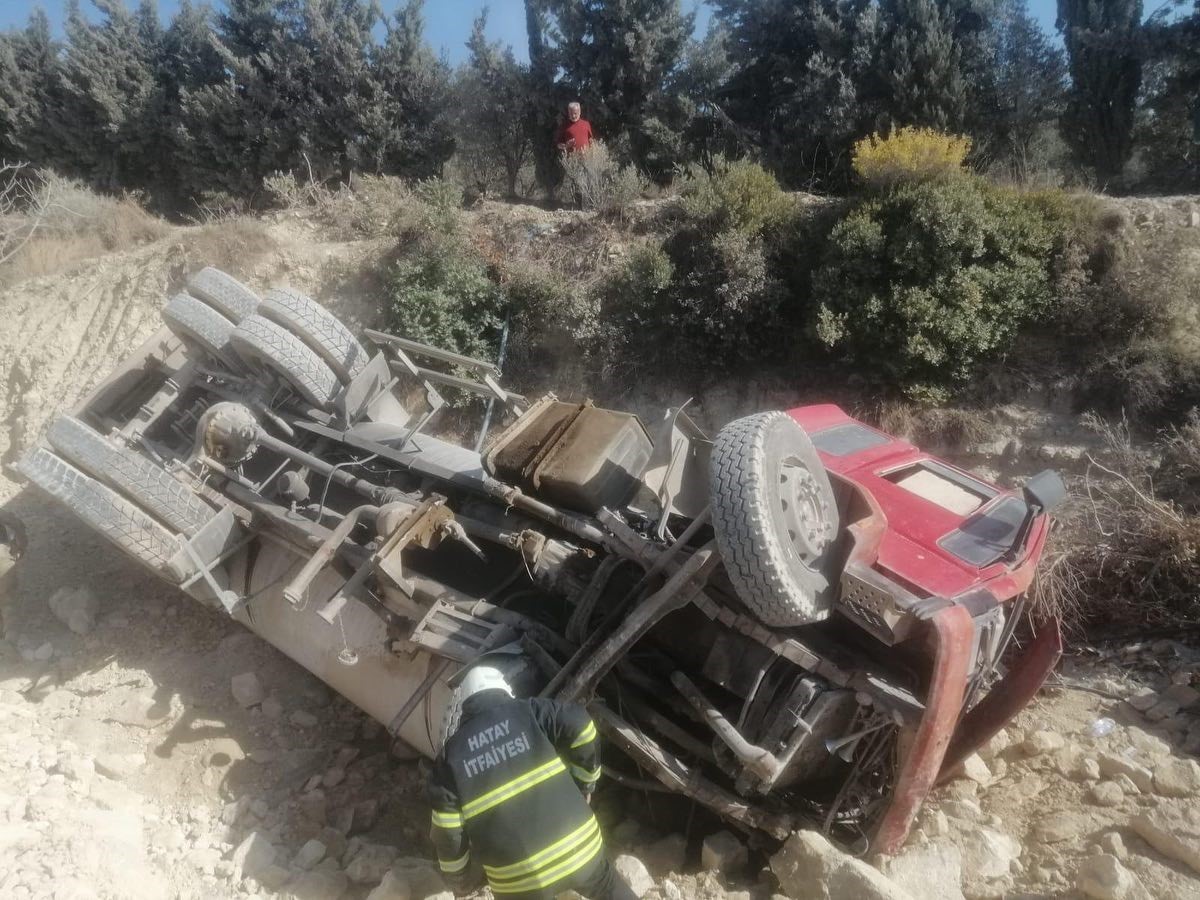 Arazöz Şarampole Devrildi: Sürücü Hayatını Kaybetti