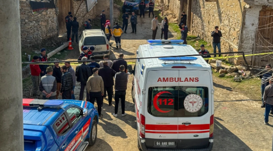 79 Yaşındaki Adam Korku Saçtı! Komşularını Katletti