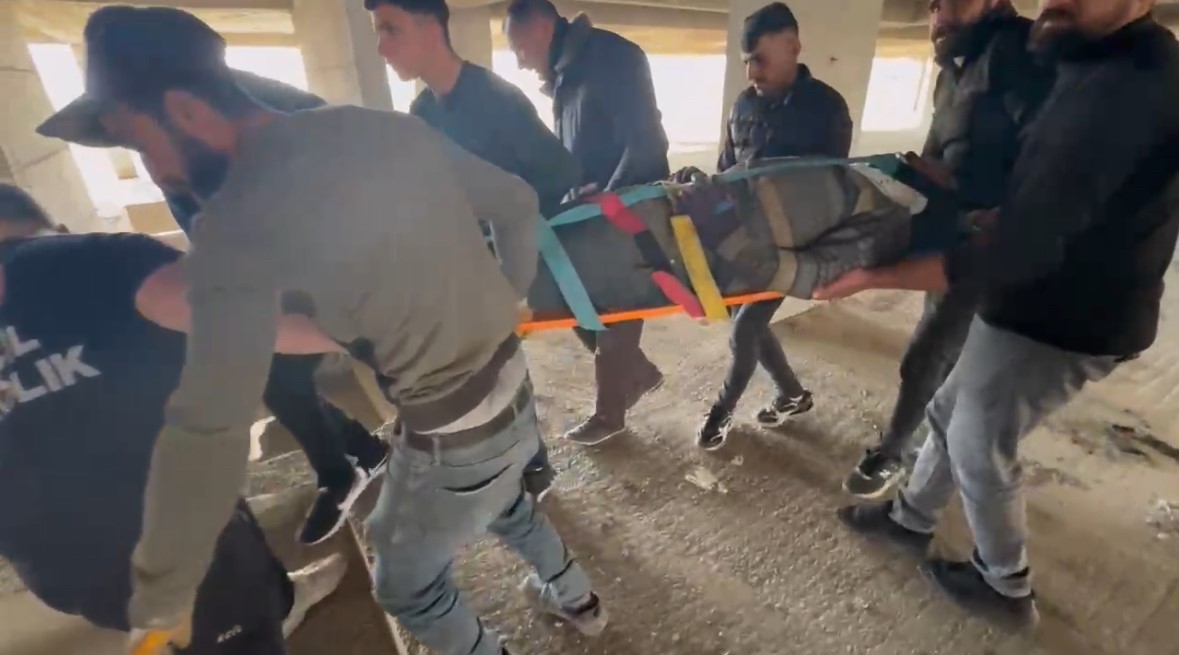 İnşaattan Düşen İşçi Ağır Yaralandı